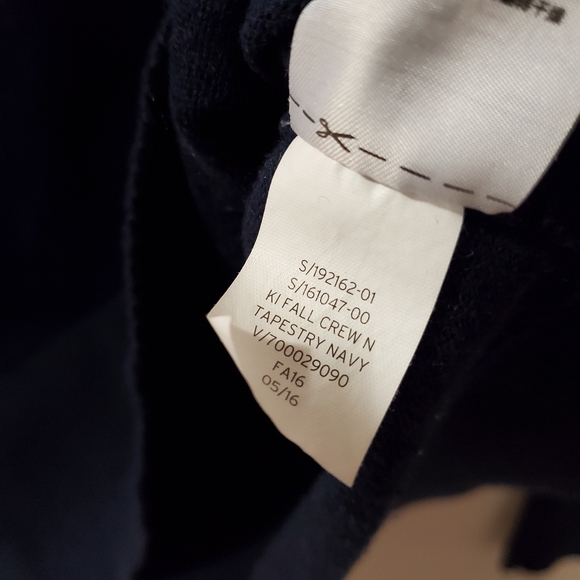 "Let's get away" - Navy sweater with red text - The Gap - Size S - Picture 6 of 6